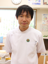 詫間 隆弘先生:まちのはいしゃ