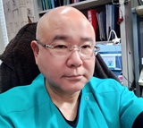 迫中友博先生
